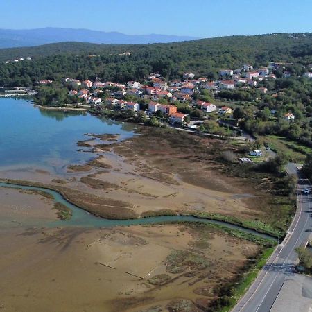 Apartman Kačić Sveti Ivan Dobrinjski Bagian luar foto