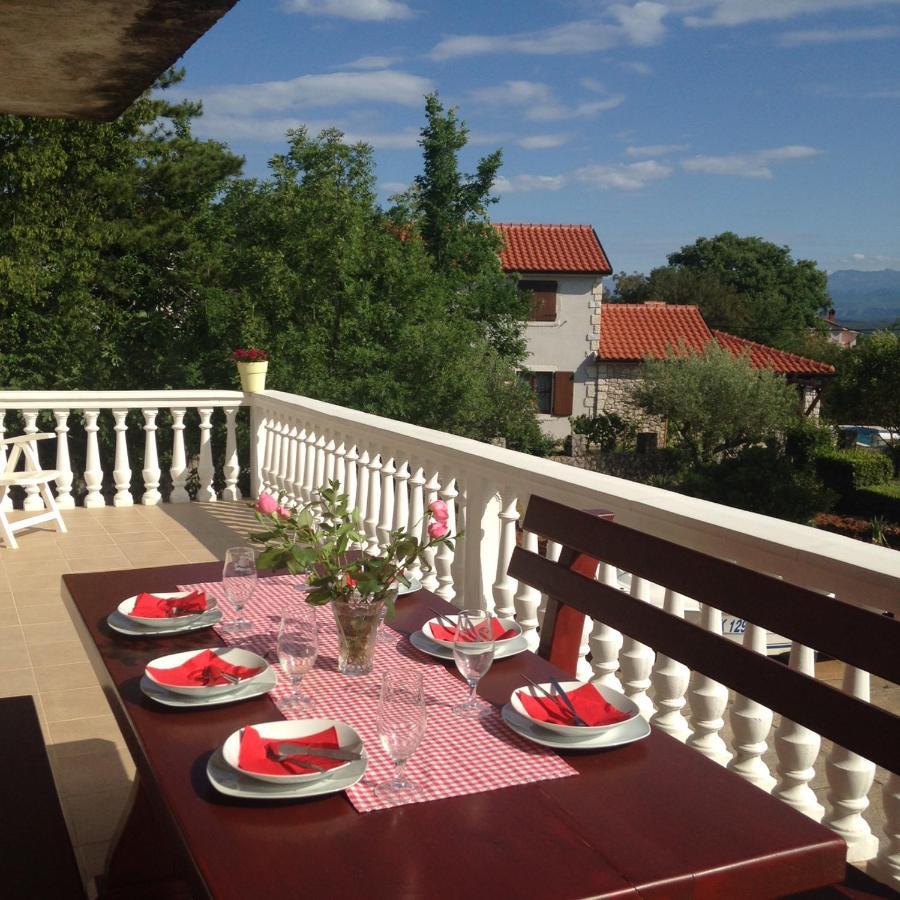 Apartman Kačić Sveti Ivan Dobrinjski Bagian luar foto
