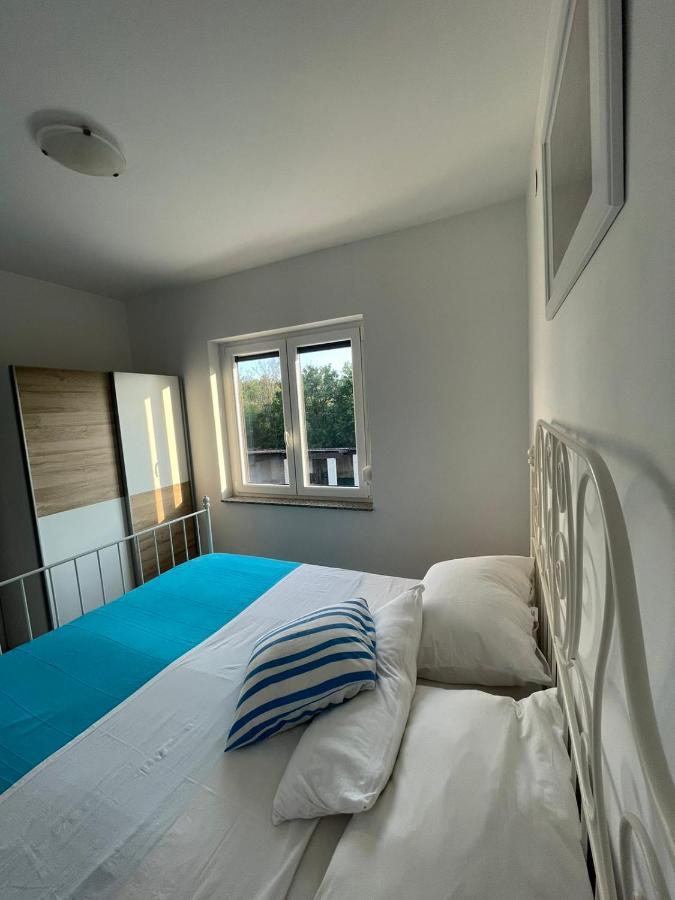 Apartman Kačić Sveti Ivan Dobrinjski Bagian luar foto