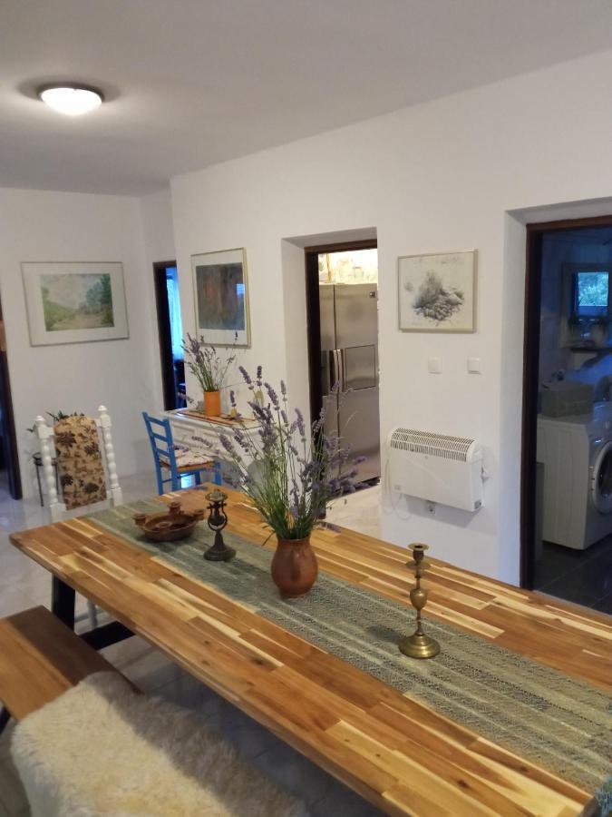 Apartman Kačić Sveti Ivan Dobrinjski Bagian luar foto